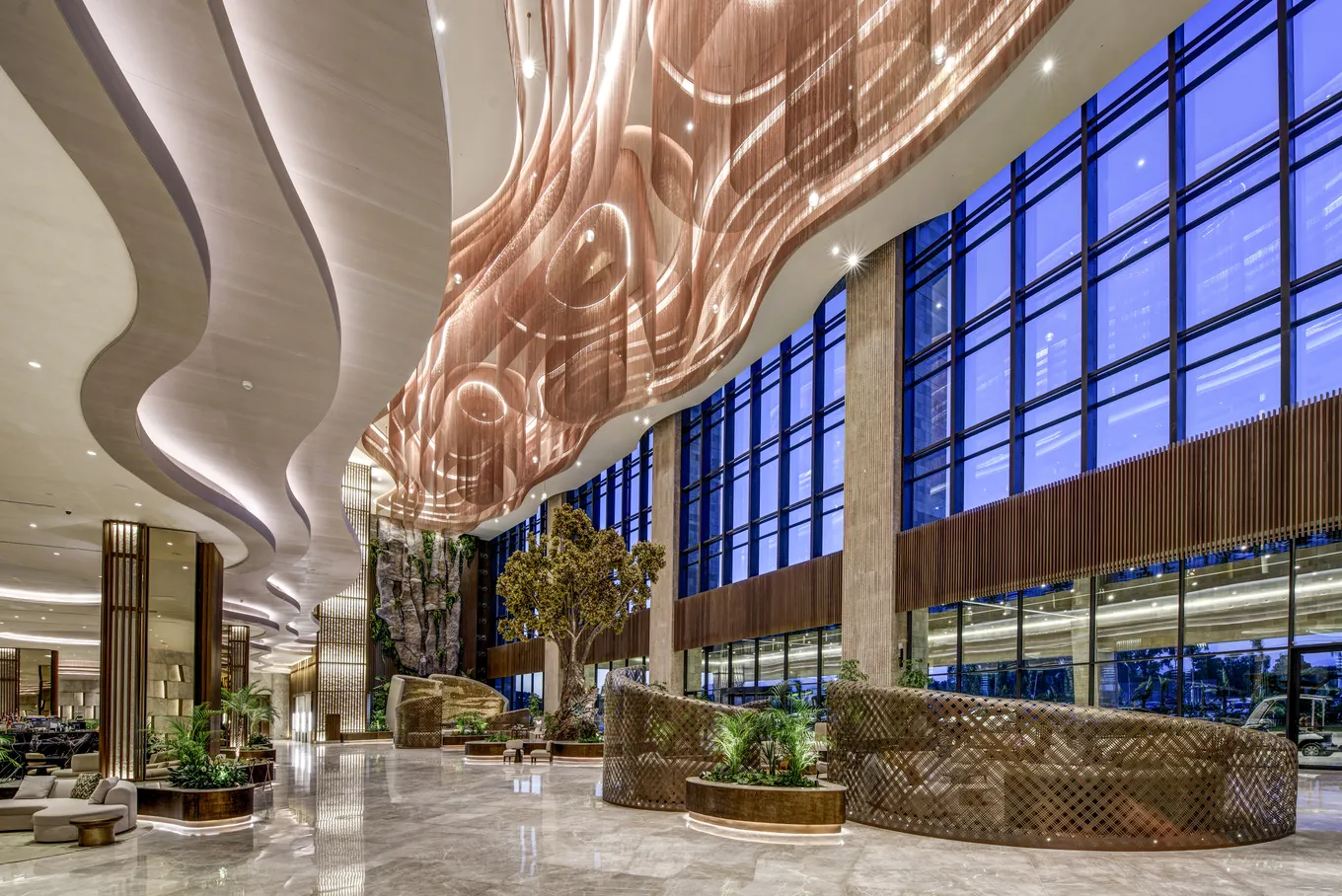 Crown Lobby Bar Regnum The Crown